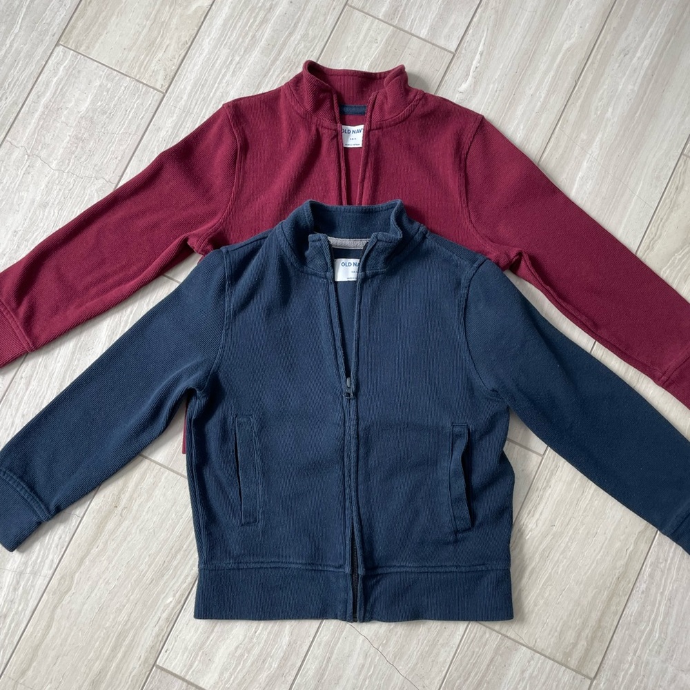 Old Navy zipper sweater set in red and blue, size 6-7y